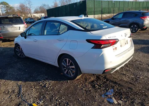 2021 Nissan Versa Sv Xtronic Cvt z USA, uszkodzony, nr VIN 3N1CN8EV2ML893933